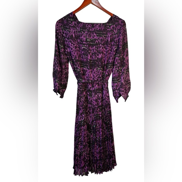 Halston Heritage Sz 8 100% Silk Plum Colored Graphic Vintage Pleated Dress - Picture 10 of 15